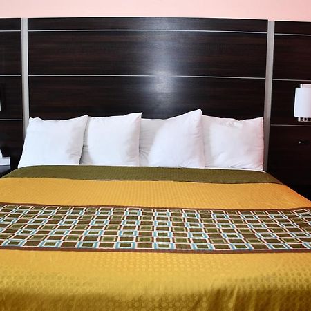 Regency Inn & Suites Faribault المظهر الخارجي الصورة