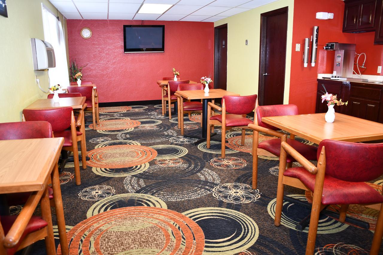 Regency Inn & Suites Faribault المظهر الخارجي الصورة