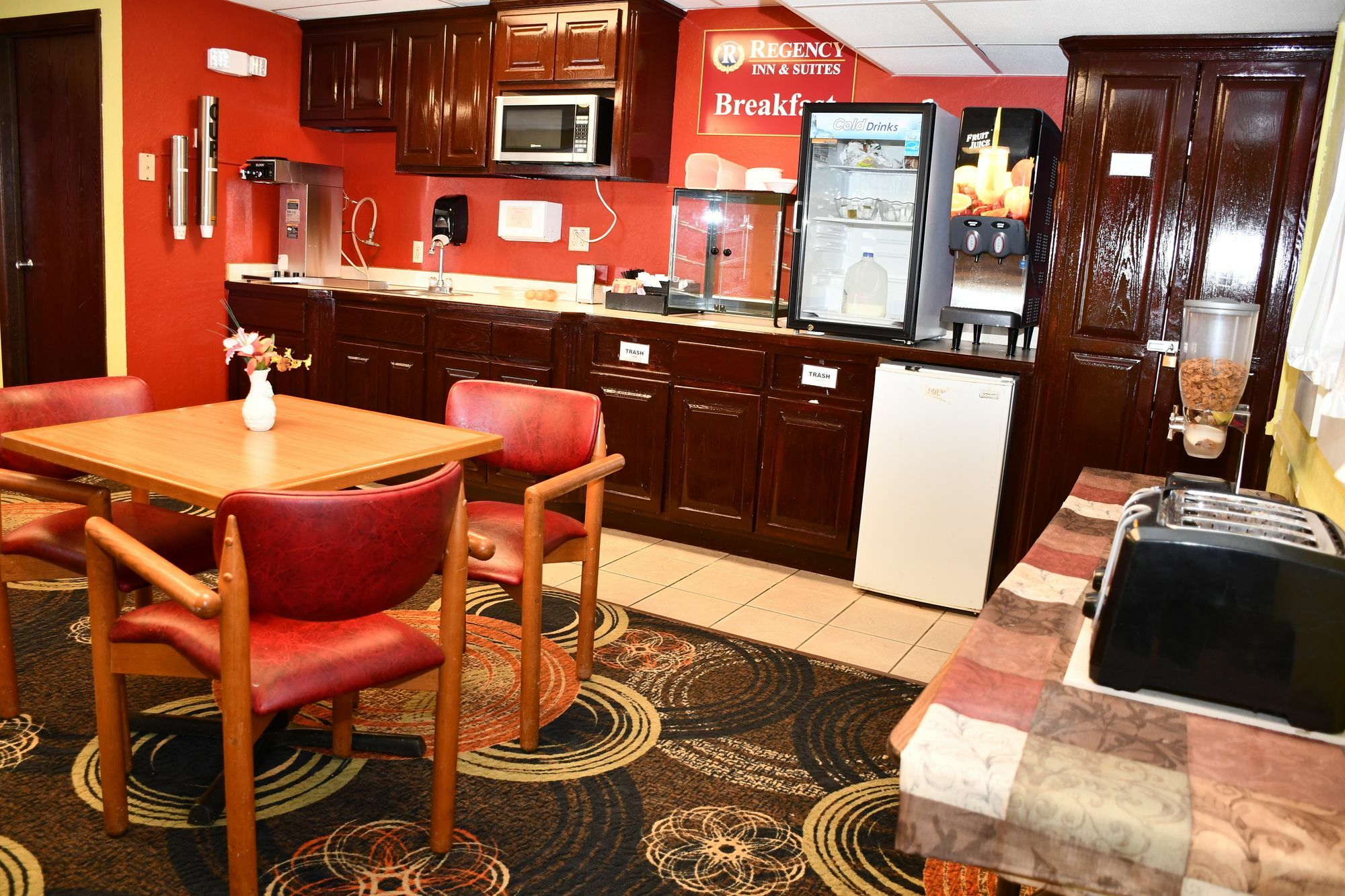 Regency Inn & Suites Faribault المظهر الخارجي الصورة