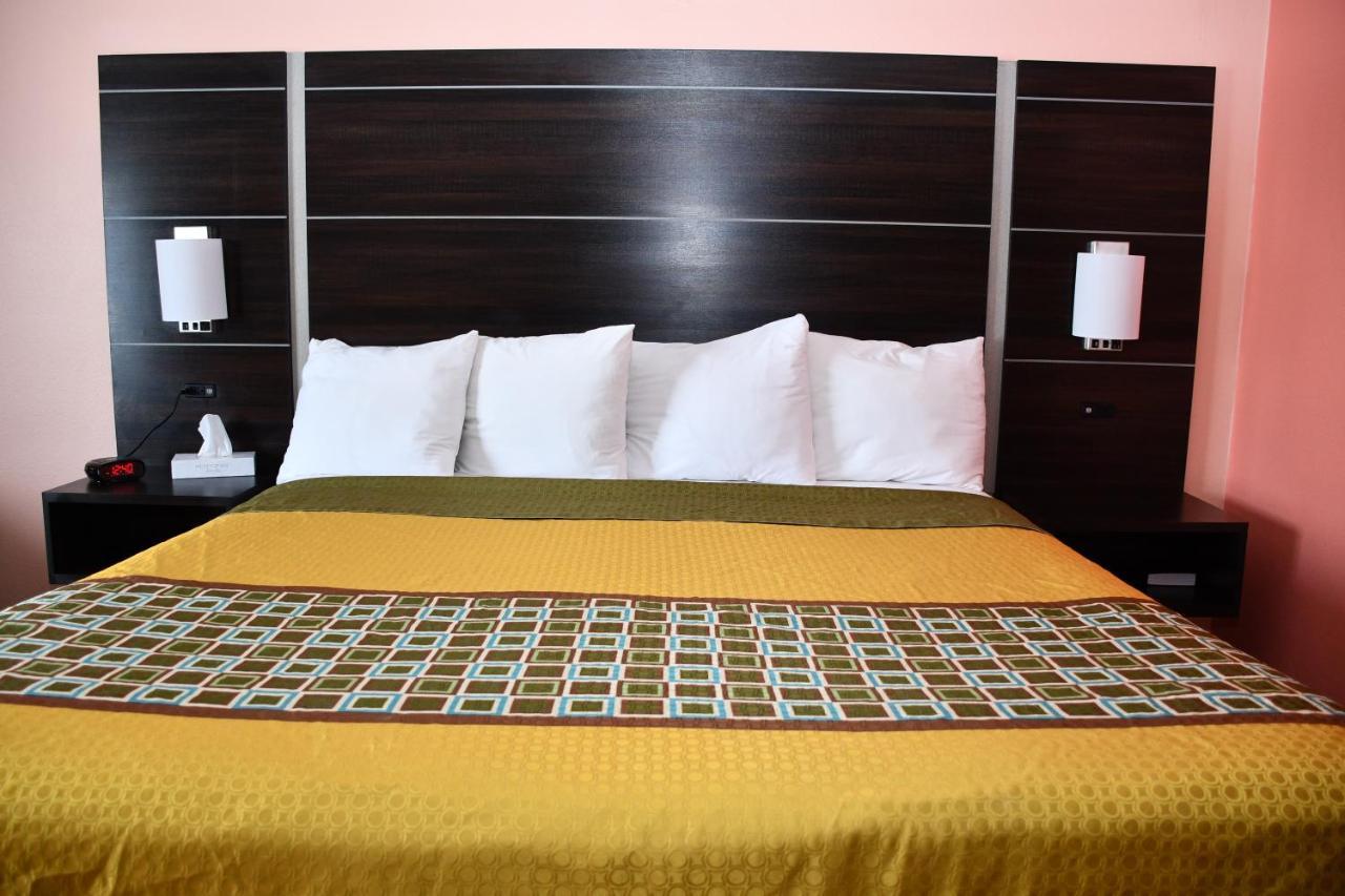 Regency Inn & Suites Faribault المظهر الخارجي الصورة