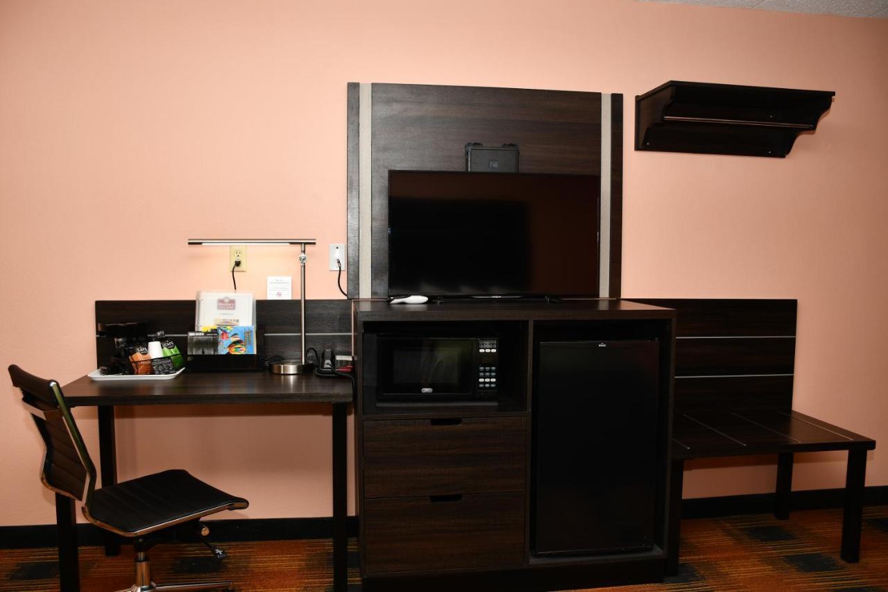 Regency Inn & Suites Faribault المظهر الخارجي الصورة